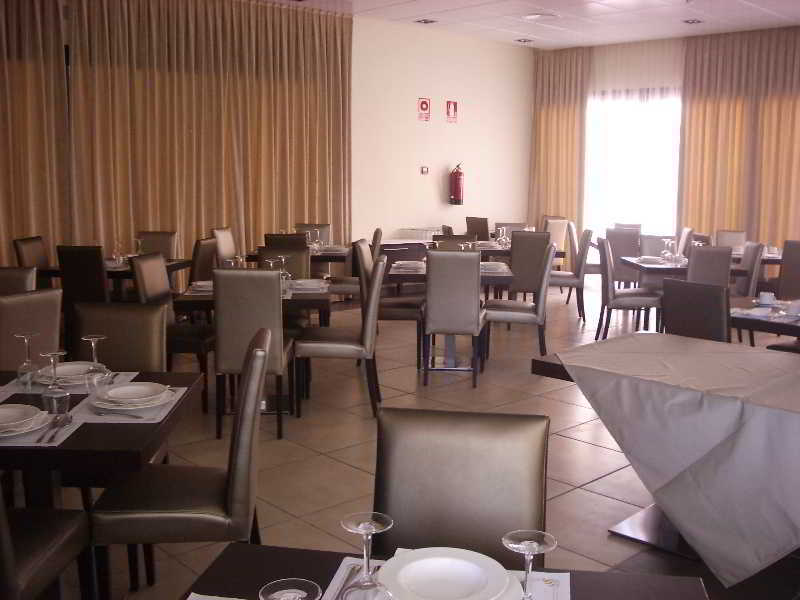 Alcala Plaza Hotel Alcala de Henares Restaurant photo